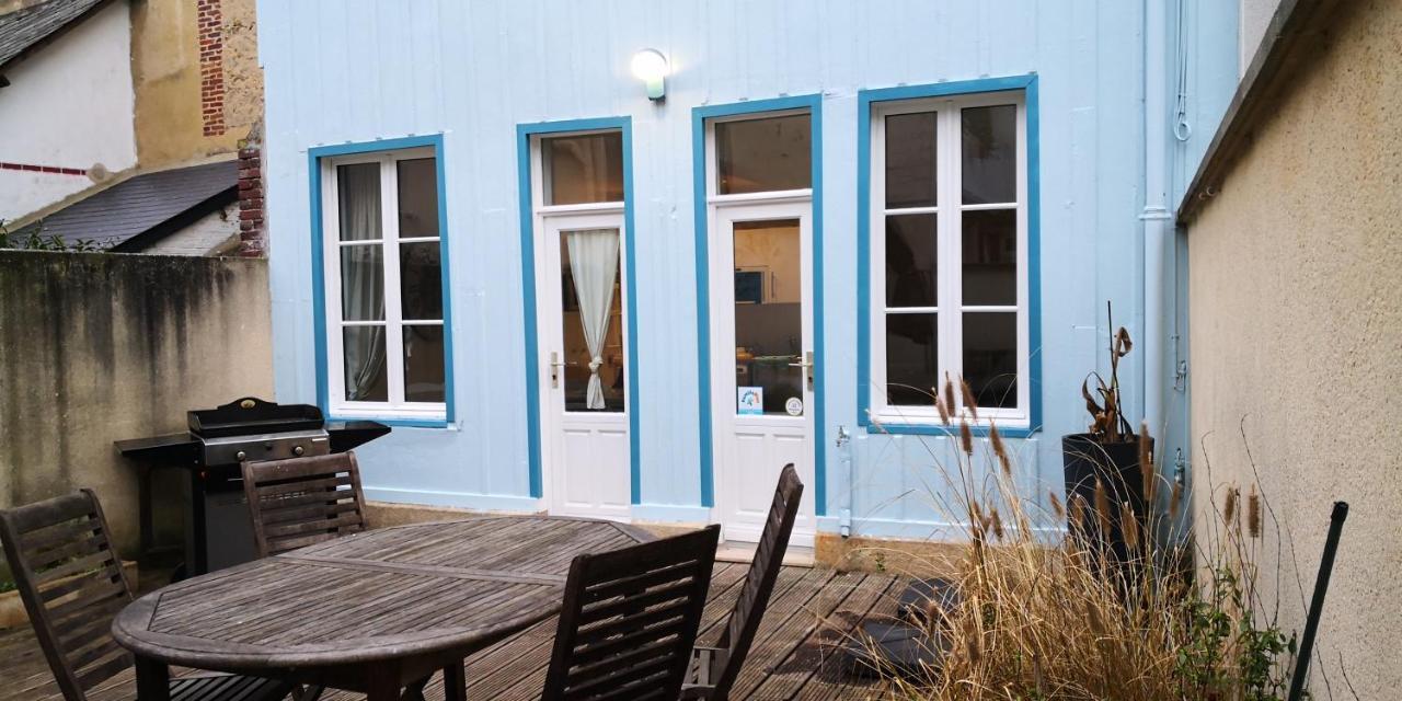 Holiday home La Maison Bleue *